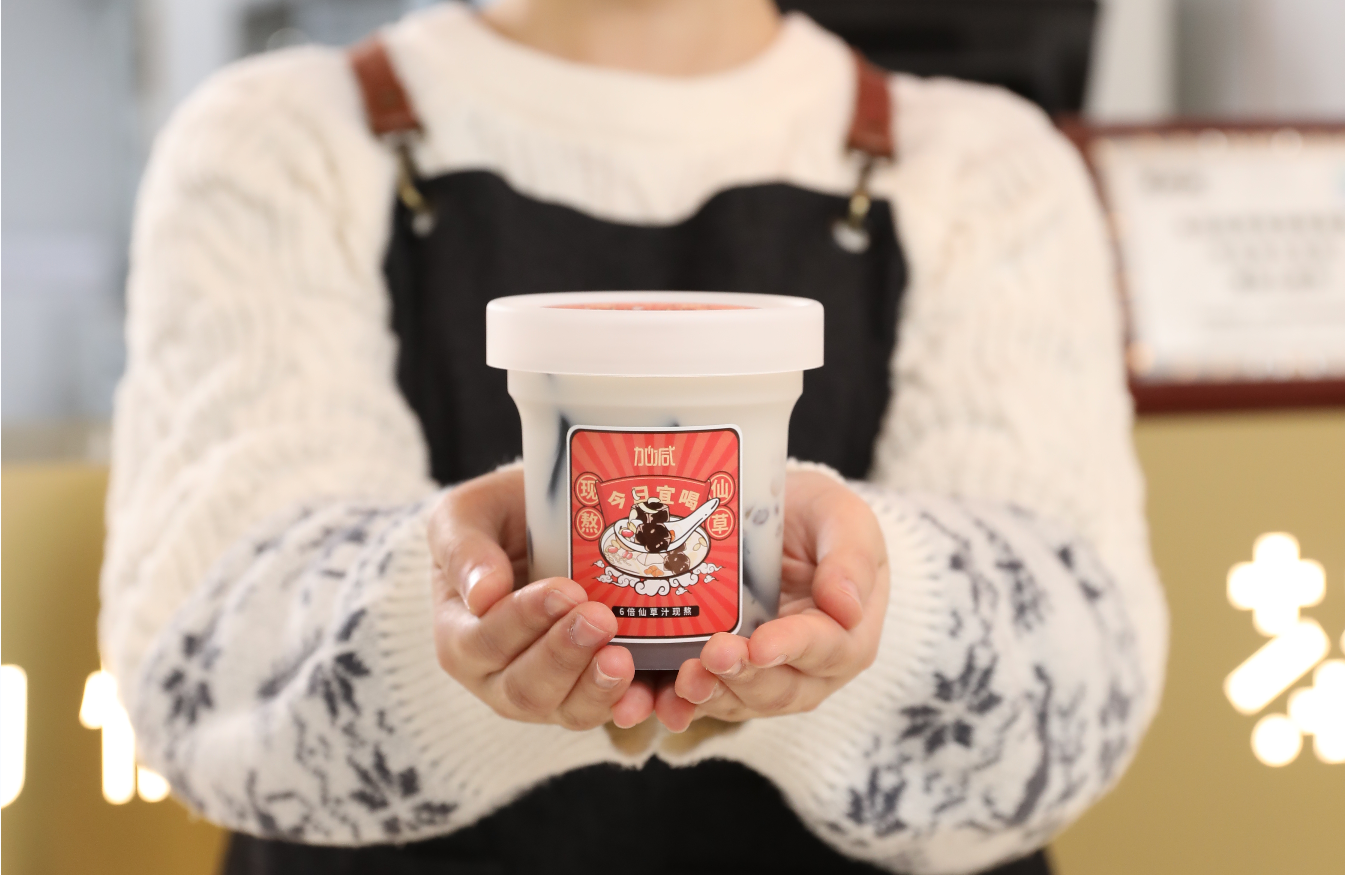 球信网茶饮：新开的奶茶加盟店如何进行造势宣传