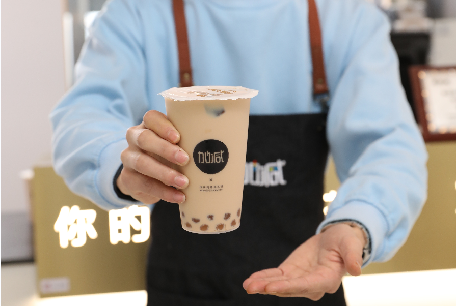 球信网茶饮：为什么说奶茶行业适合年轻人的创业项目